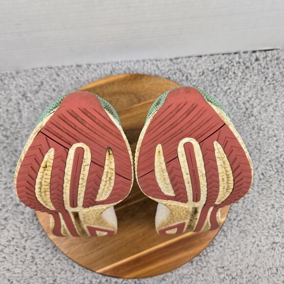 Saucony Womens 8 Endorphin Speed 3 Spring Black Athletic Gym Road Running Shoe - Picture 11 of 14